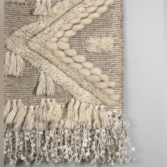 Handwoven Tapestry in Off-White/Beige - Picture 2 of 10